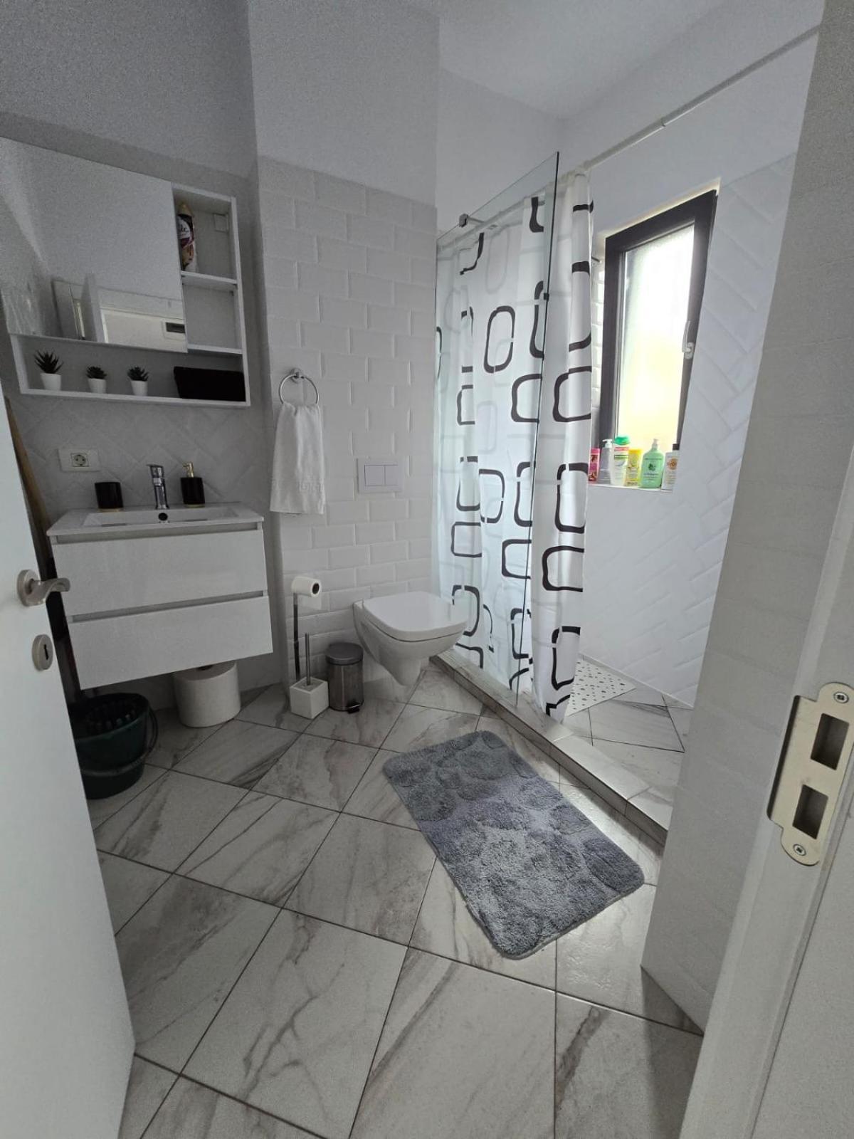 Da Residence Otopeni Extérieur photo